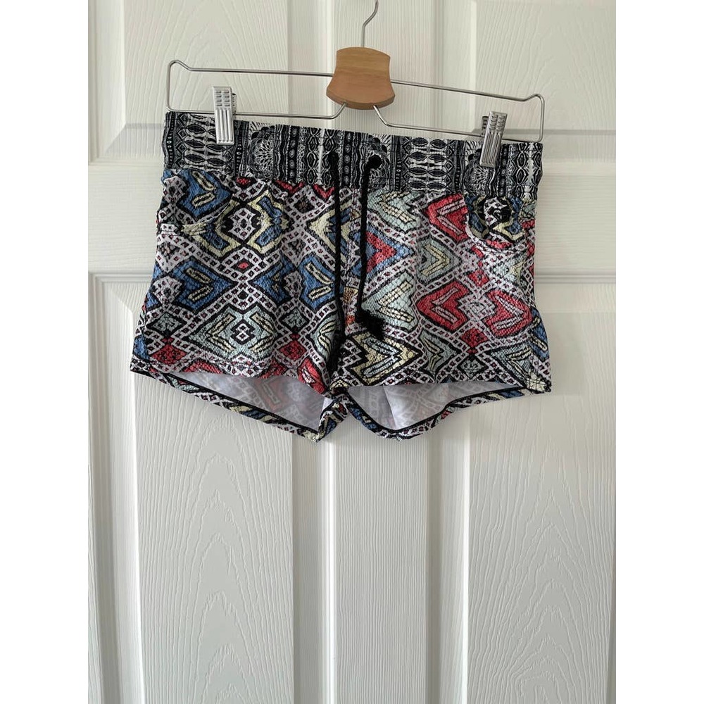 Roxy Short